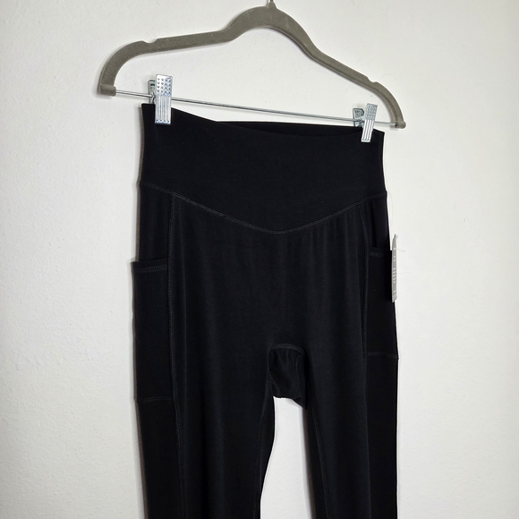 NAMARIE Sylvende Hemp yarn Classic High-Waist Black Non-Toxic Leggings M NWT - Picture 3 of 8